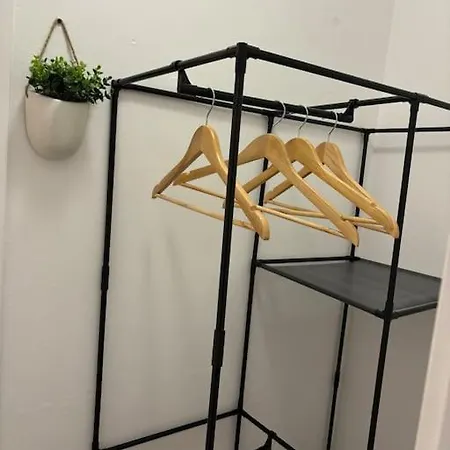 Golf Juan アパート