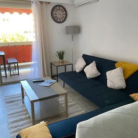 アパート Golf Juan ゴルフ・ジュアン